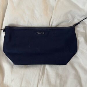 📸 Tumi Black Men's Toiletry Bag